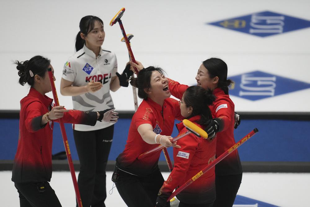 恭喜邵佳一！国足喜添一位新门神，一己之力征服一群外国主力球员